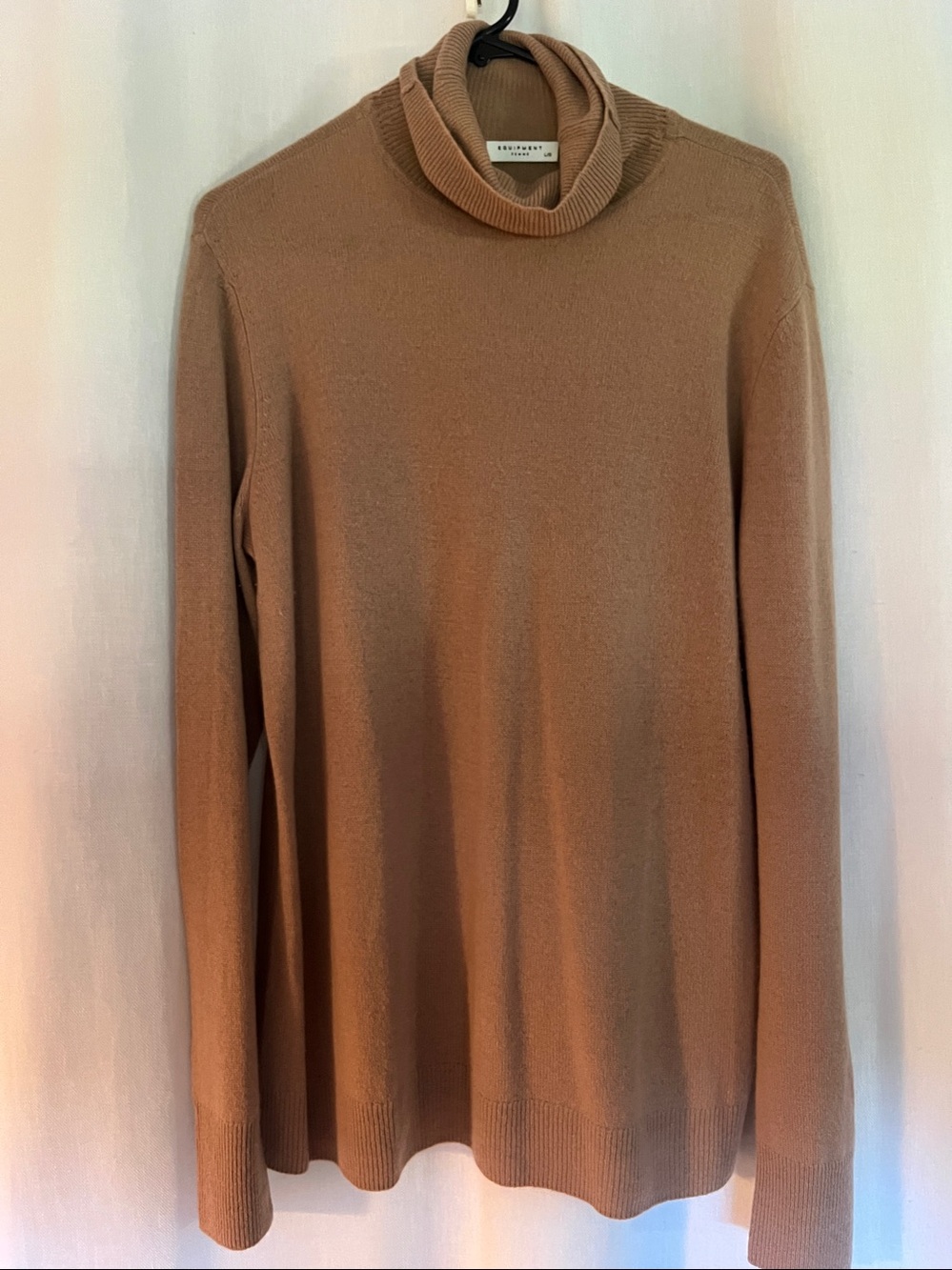 Equipment camel cashmere tunic turtleneck